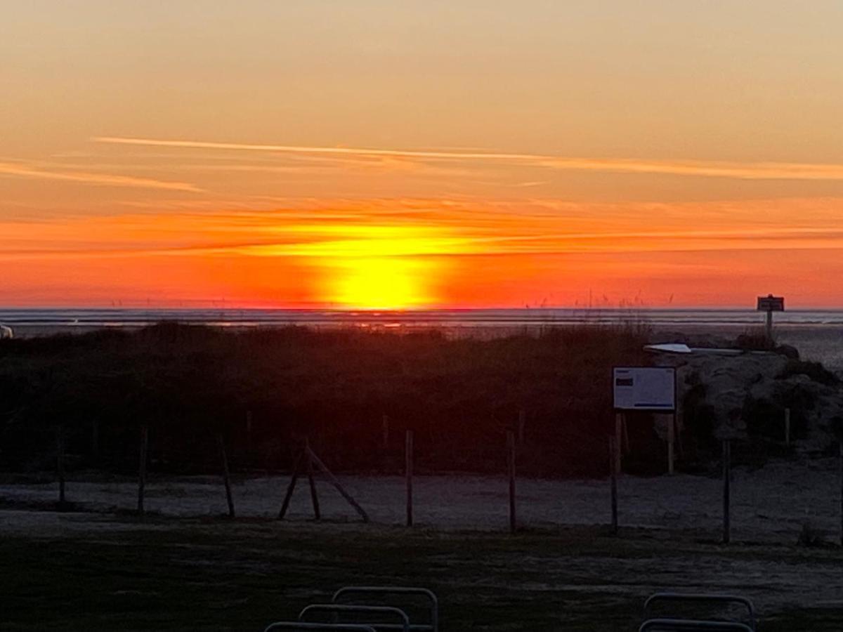 Frische Brise Ferienwohnung Mit Meerblick Cuxhaven Eksteriør billede